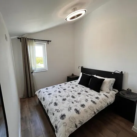 Hana 1 Appartement Zgaljic