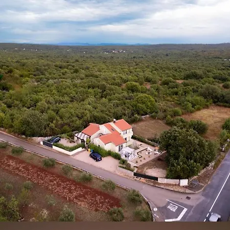 Hana 1 * Zgaljic